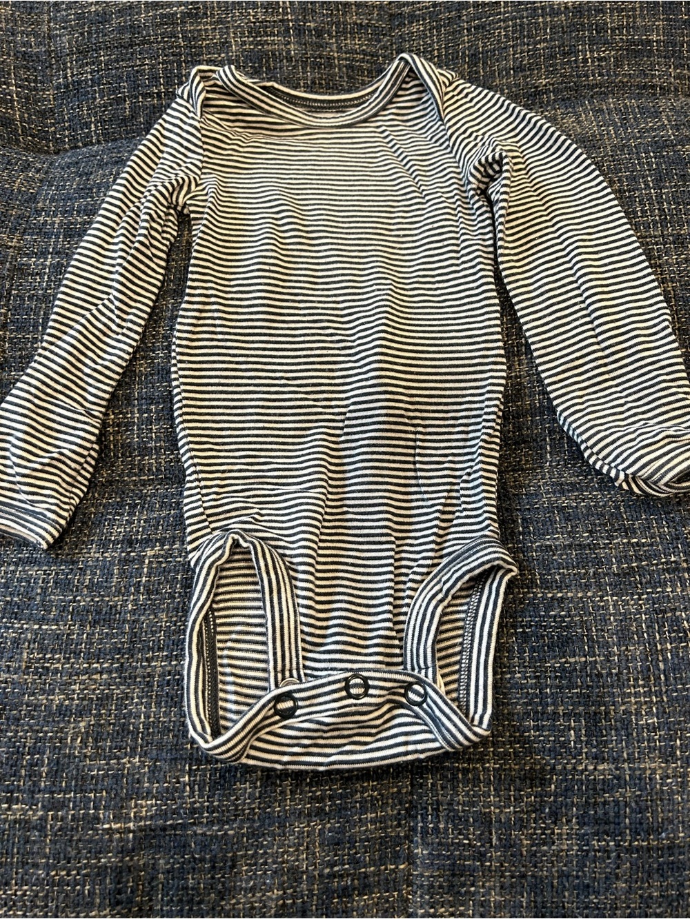 ☀️ 3/$15 Carter’s Long Sleeve Striped Onesie Black White